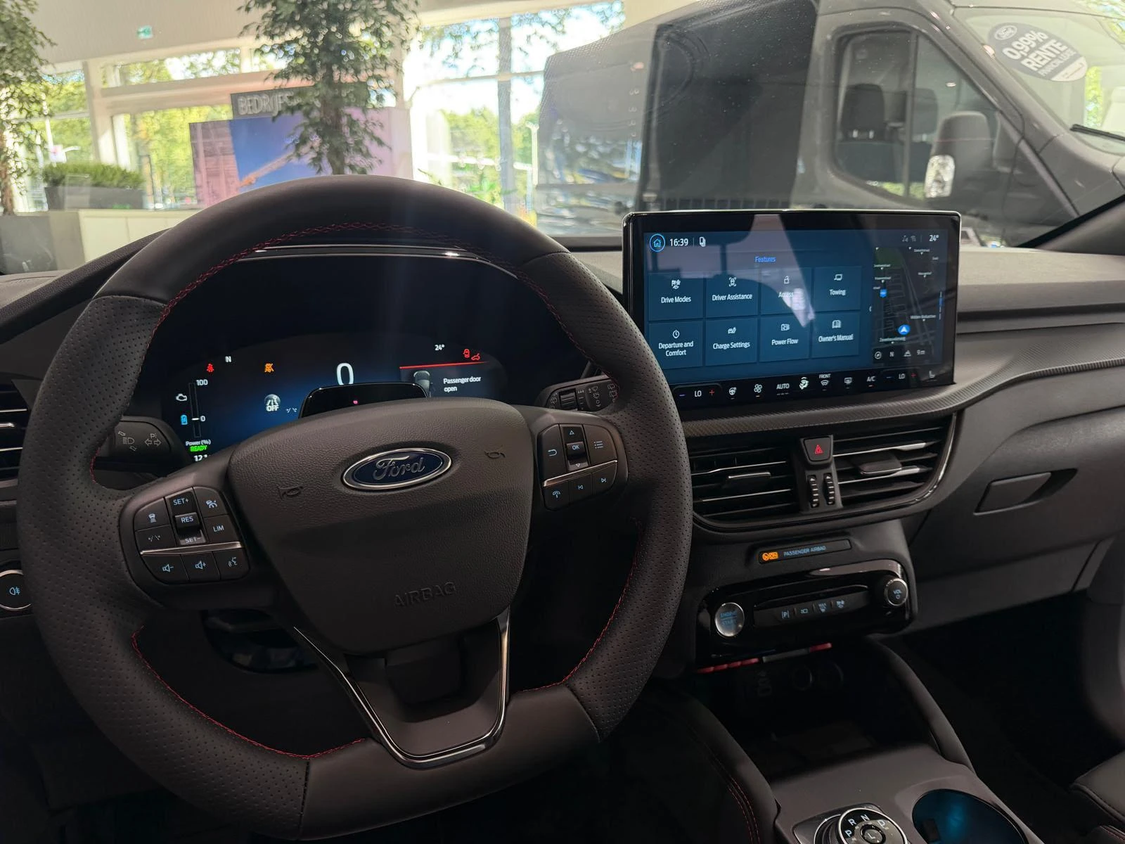 Ford-Kuga-image-13