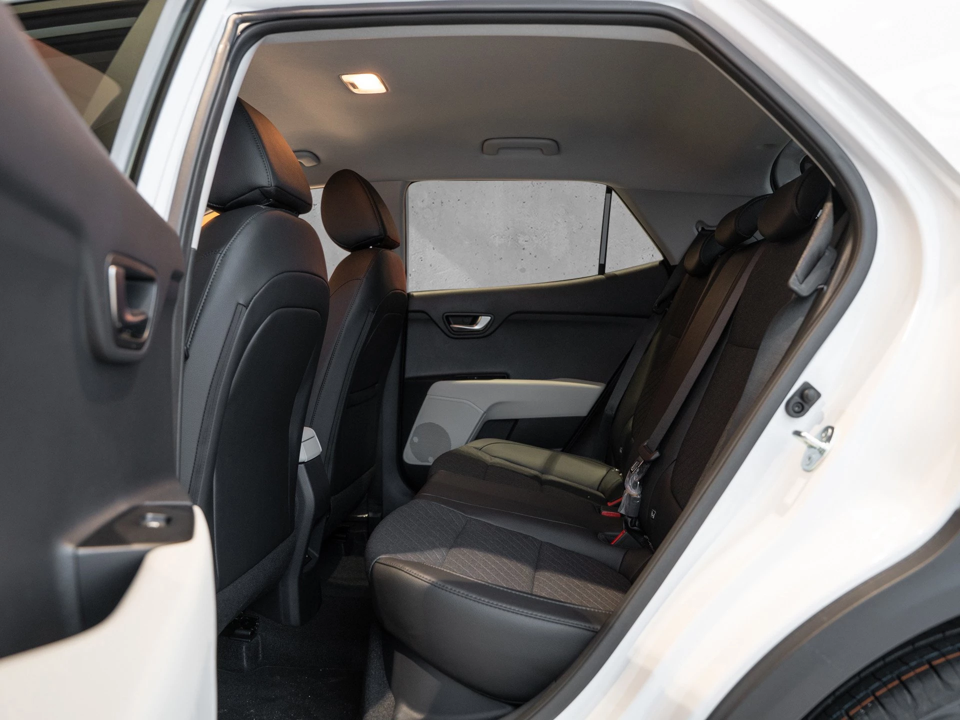 Kia-Stonic-image-4