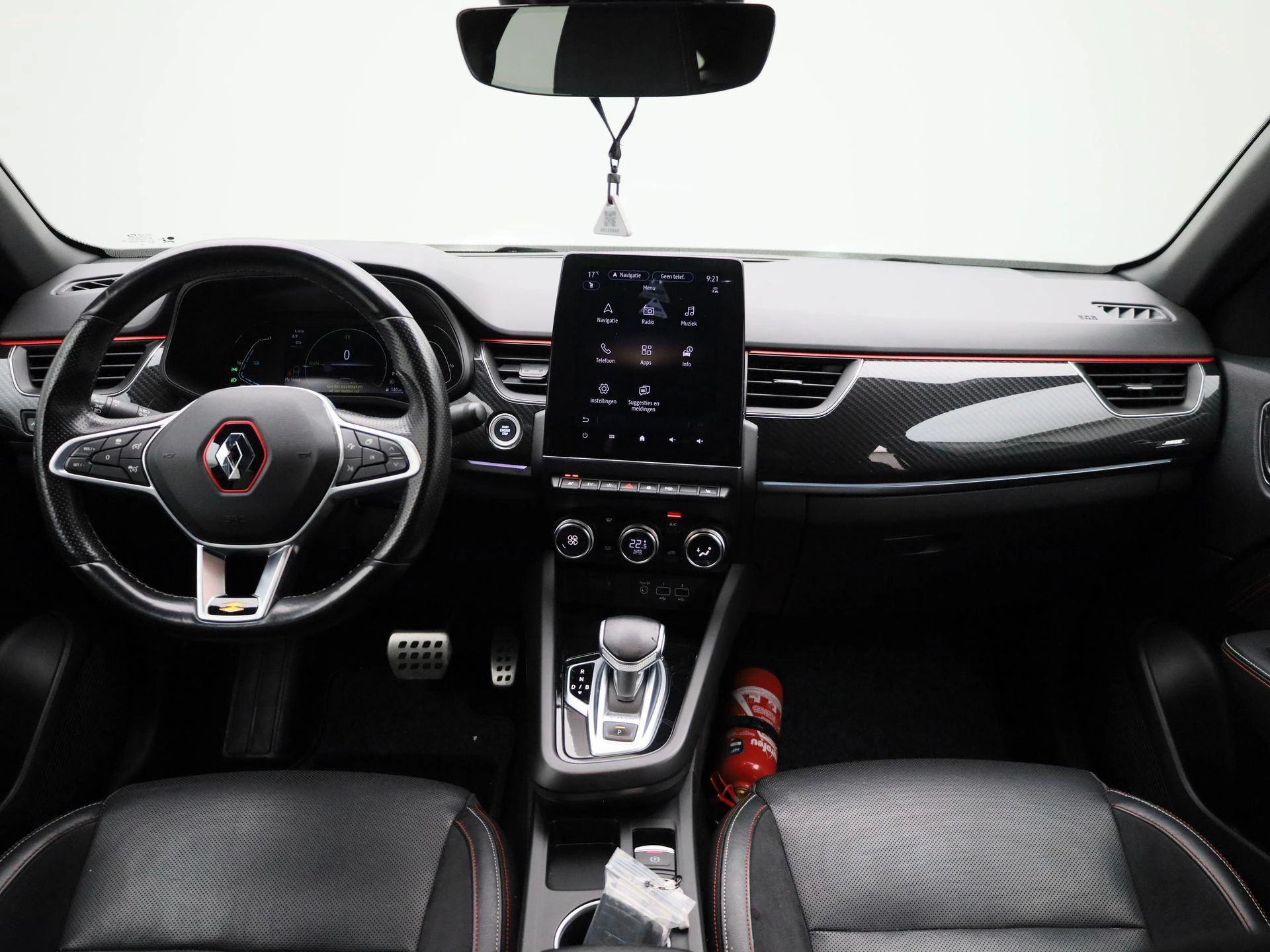 Renault-Arkana-image-37