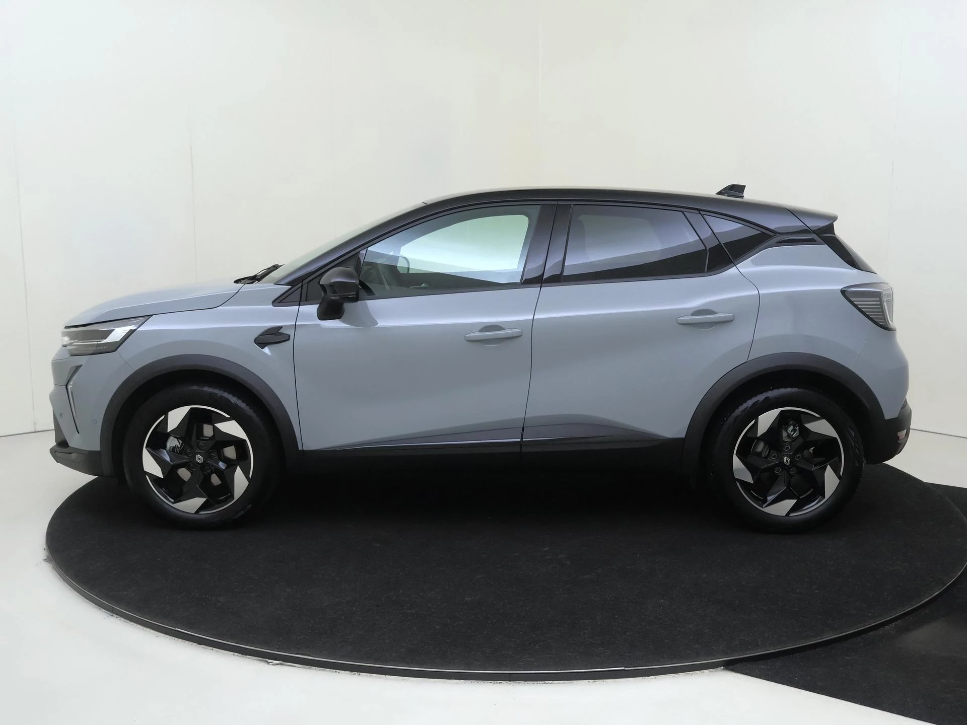 Renault Captur 1.8 E-Tech full hybrid 160 techno