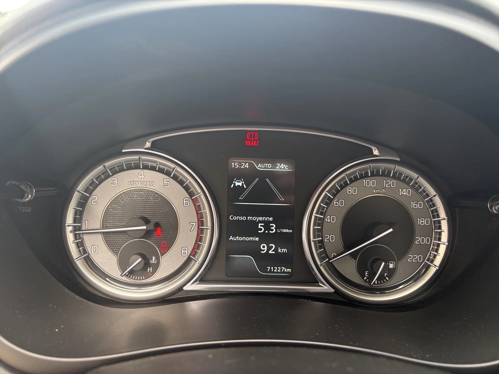 Suzuki-S-Cross-image-13