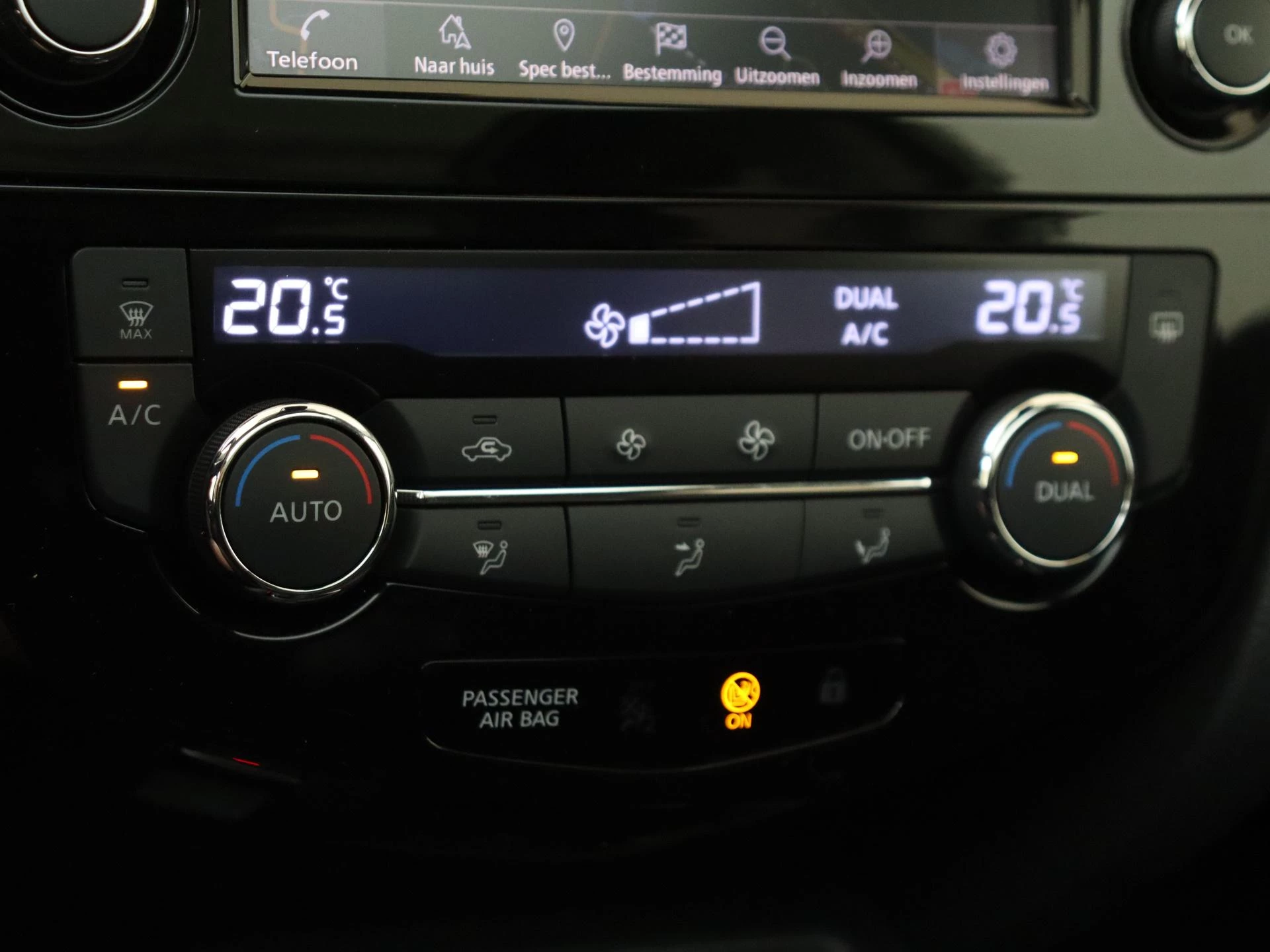 Nissan QASHQAI 1.3 DIG-T Premium Edition