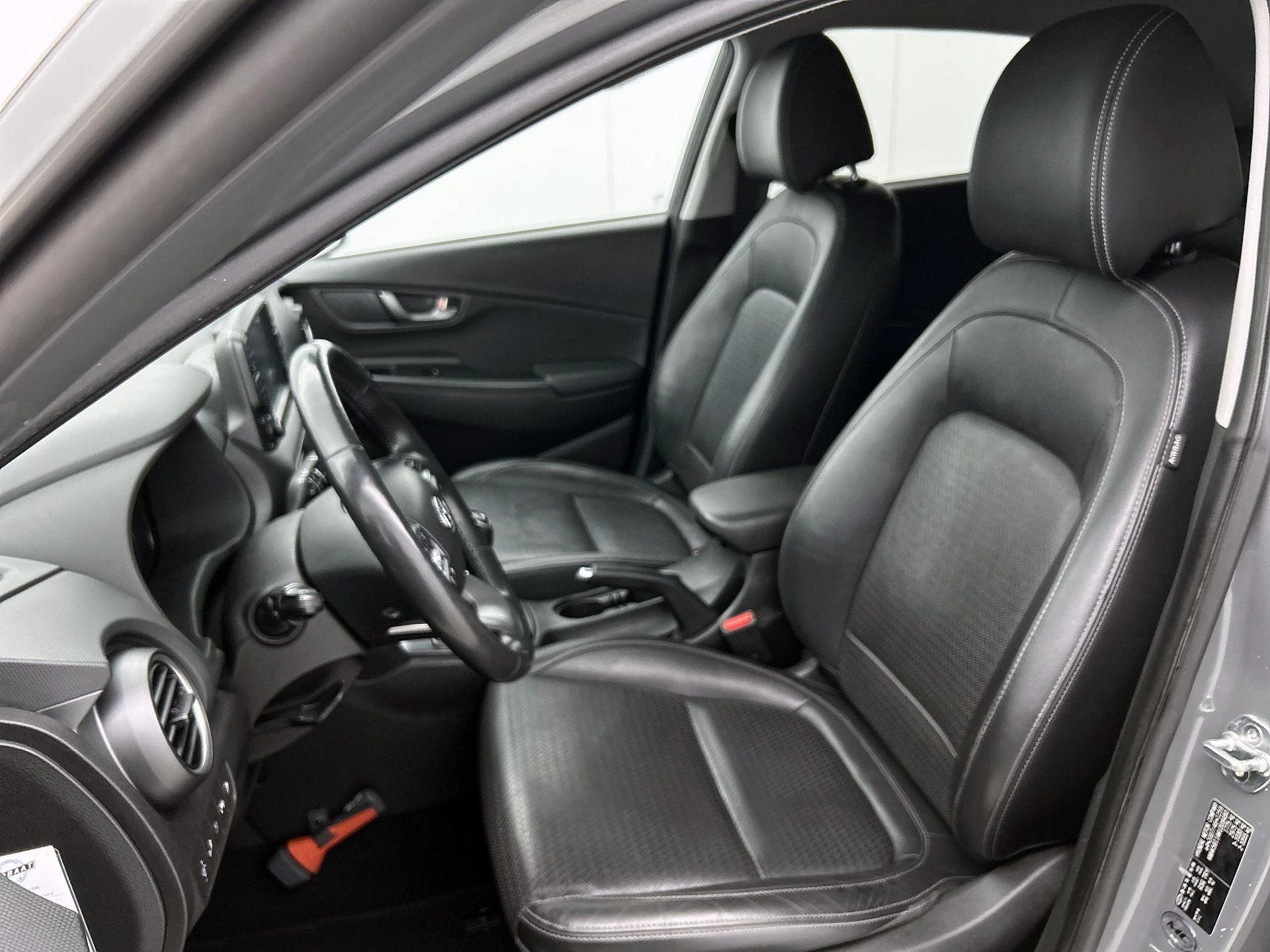 Hyundai-Kona-image-38