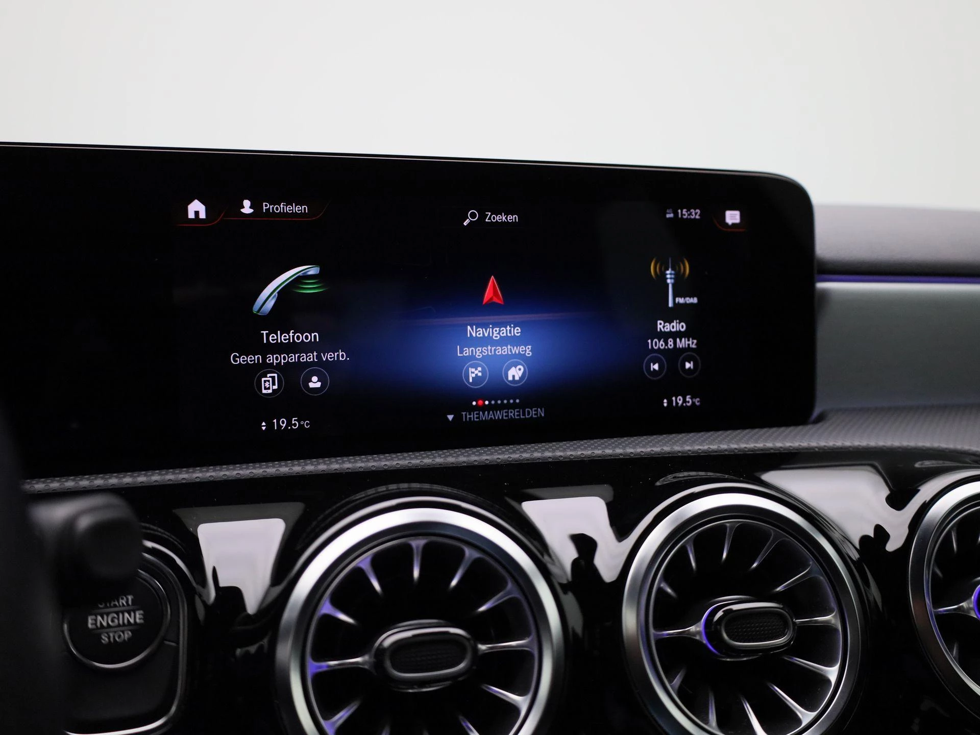 Mercedes-Benz-A-Klasse-image-15