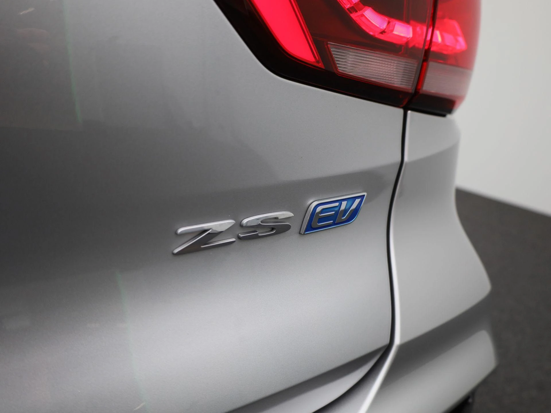 MG-ZS EV-image-28