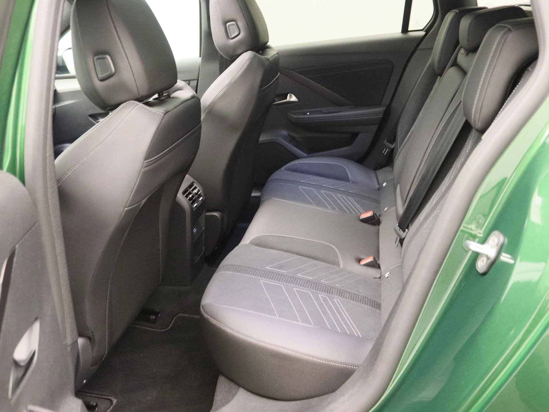 Opel-Astra-image-18