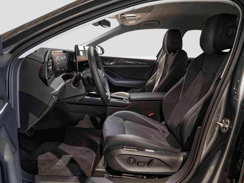 Volkswagen Passat 1,5 l eTSI DSG Business WR IQ-Drive P LM
