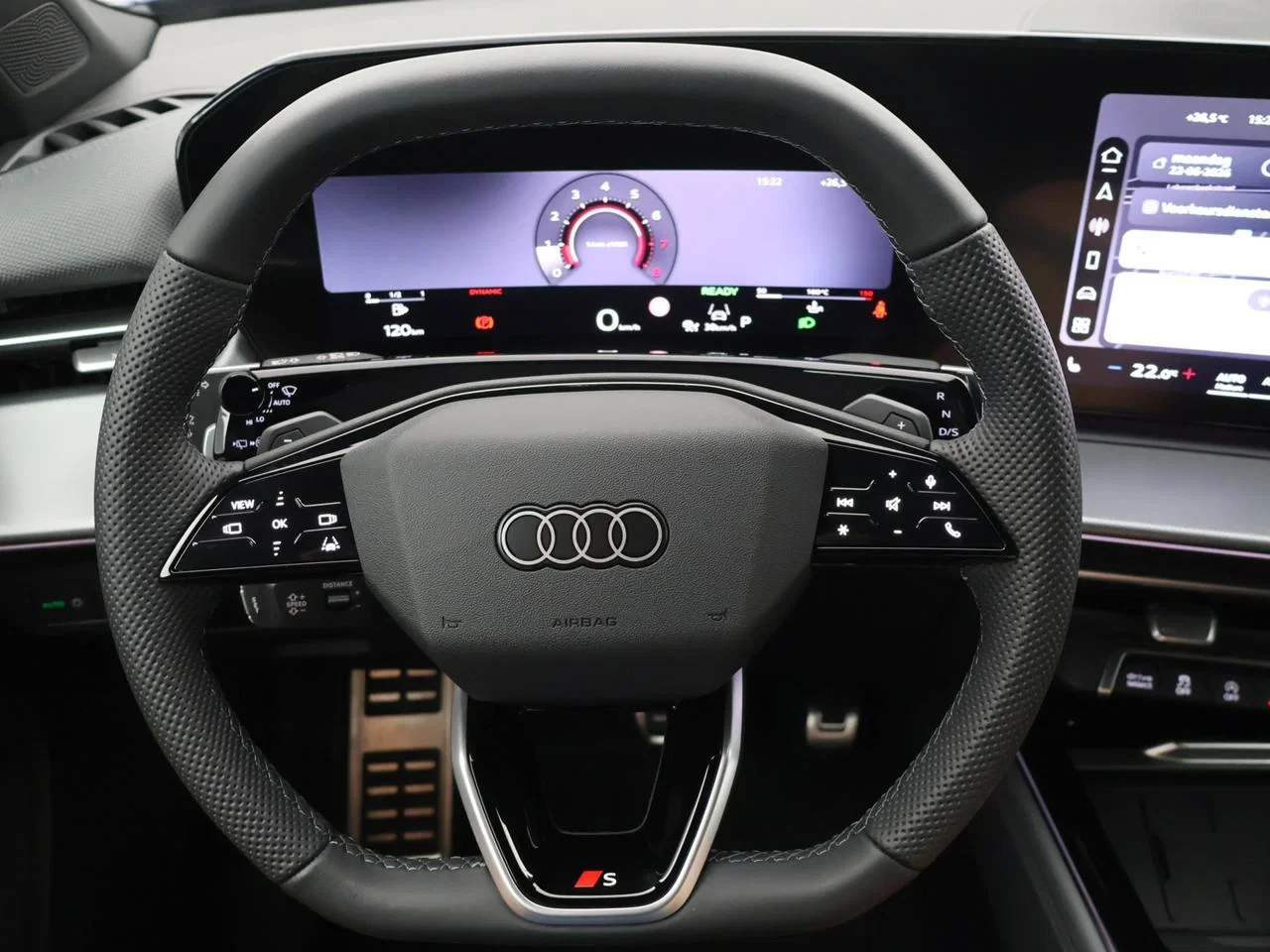 Audi Q3 SUV Audi Q3 SUV S line TFSI 150PK *DEMO*AUTOMAAT*VIRTUAL COCKPIT*CAMERA*PDC*ACC*APP-CONNECT*...*