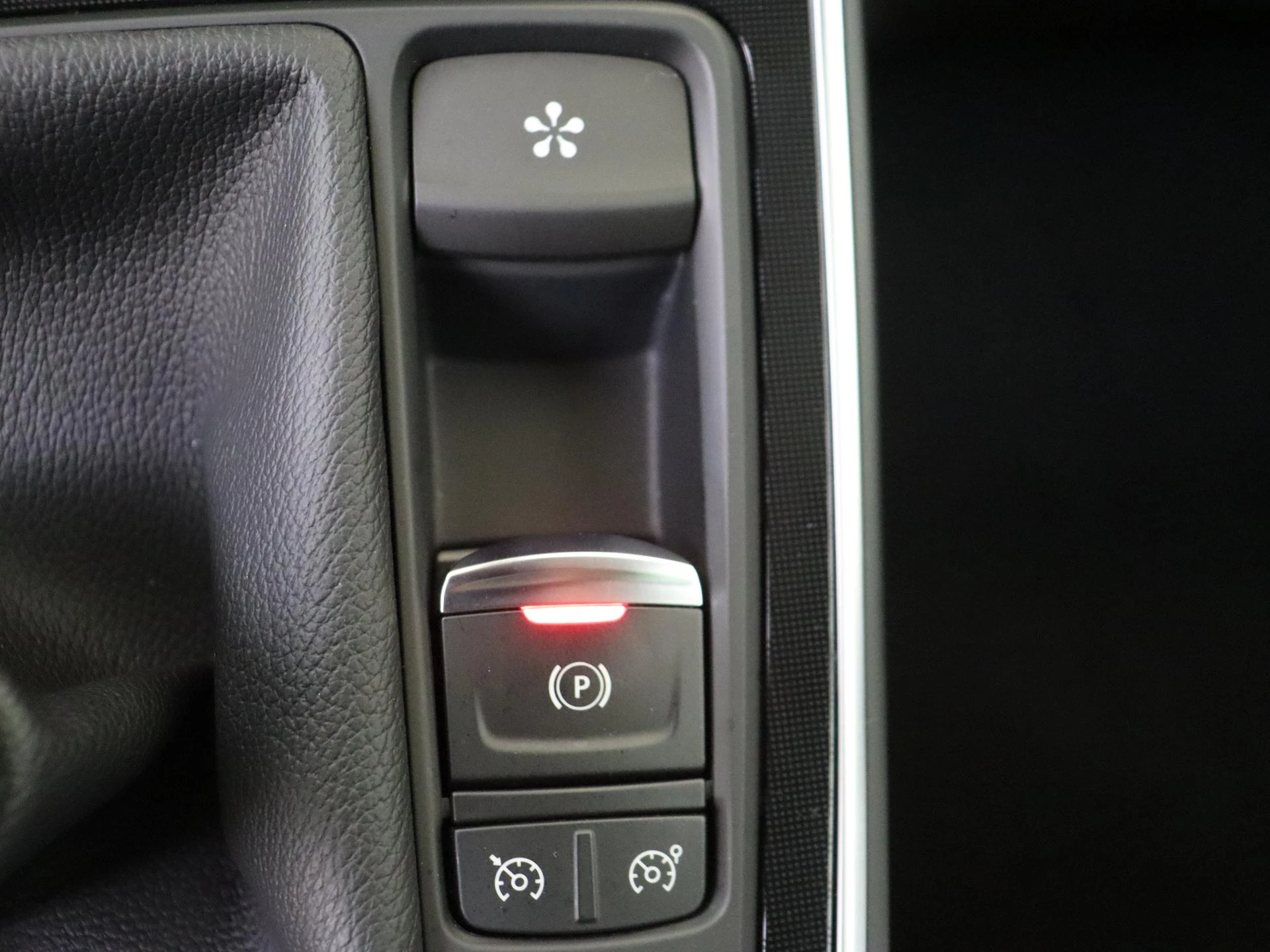 Renault-Scénic-image-21