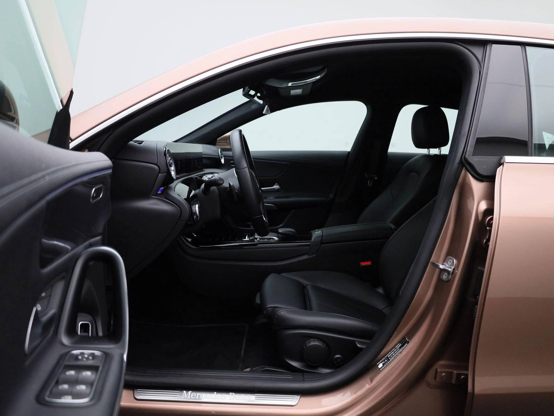 Mercedes-Benz CLA Shooting Brake 250 e Luxury Line