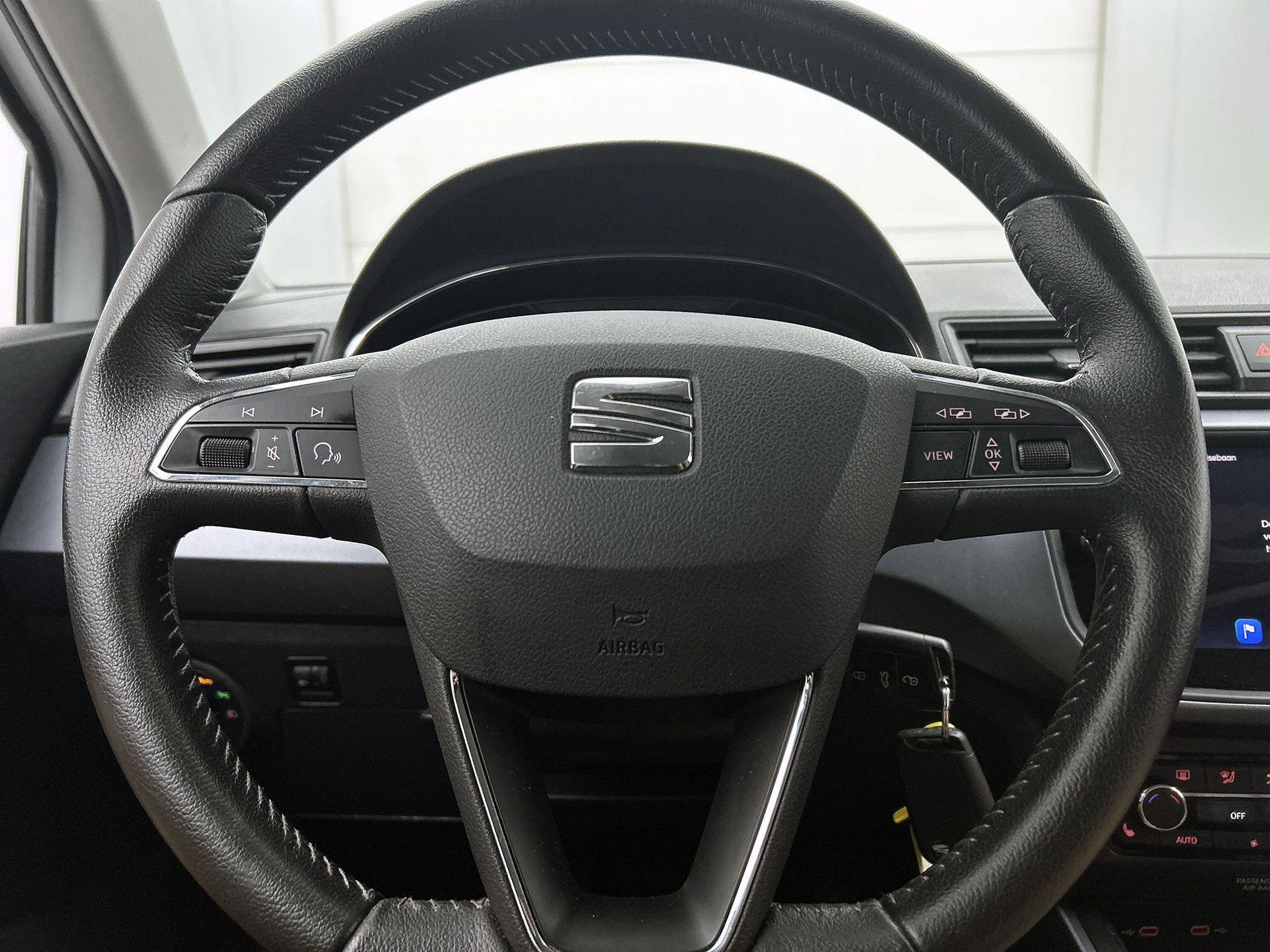 SEAT-Arona-image-31
