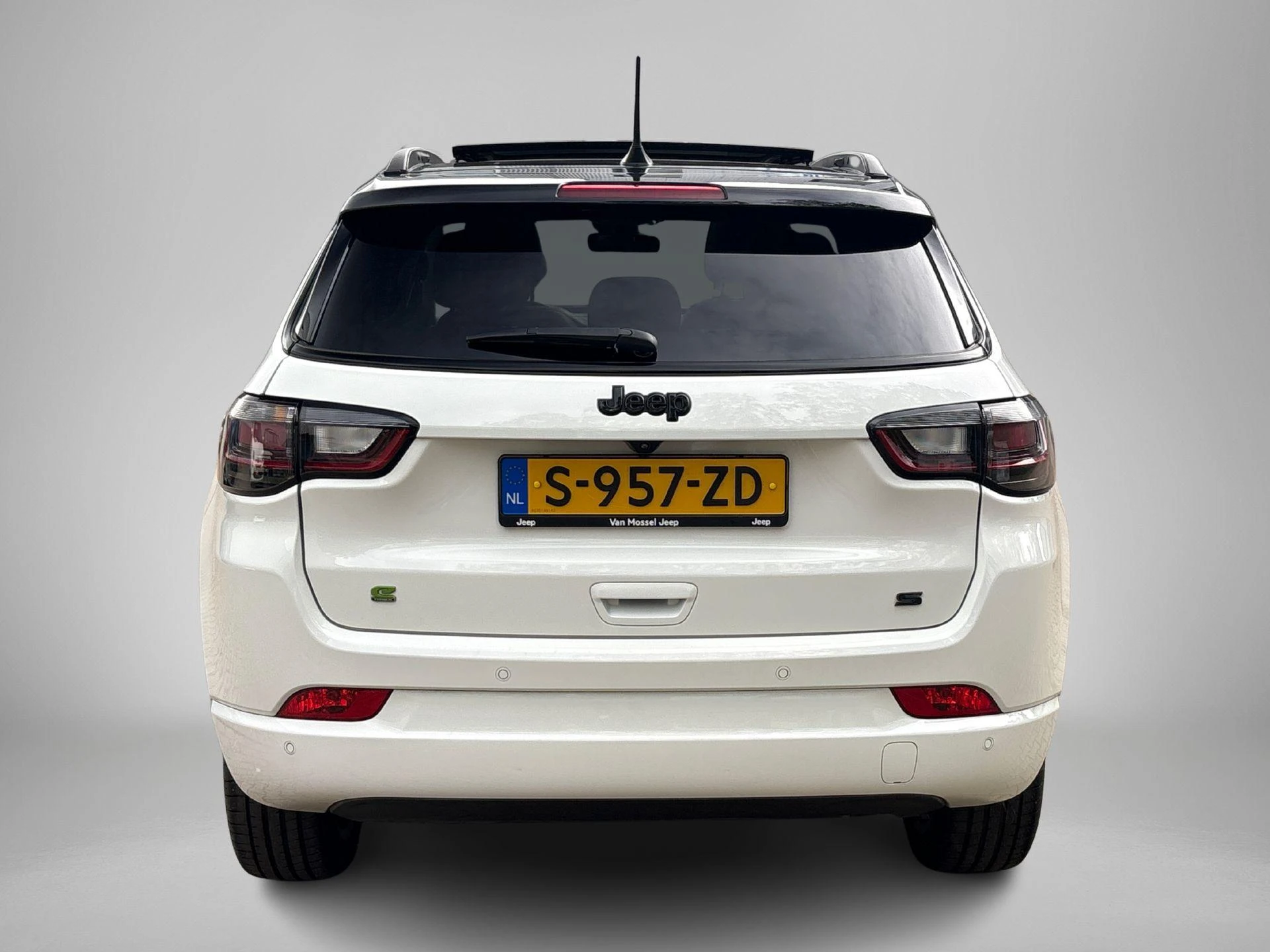 Jeep-Compass-image-18