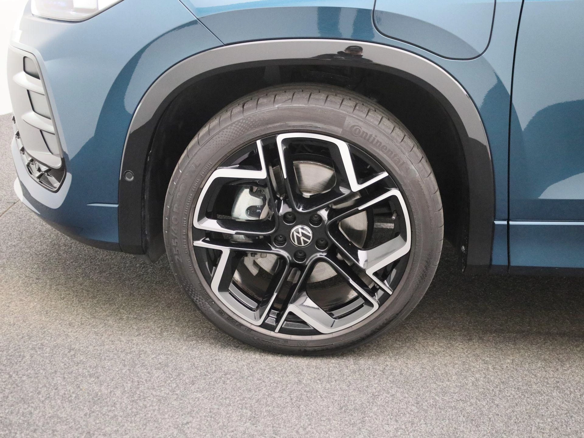 Volkswagen-Tayron-image-12