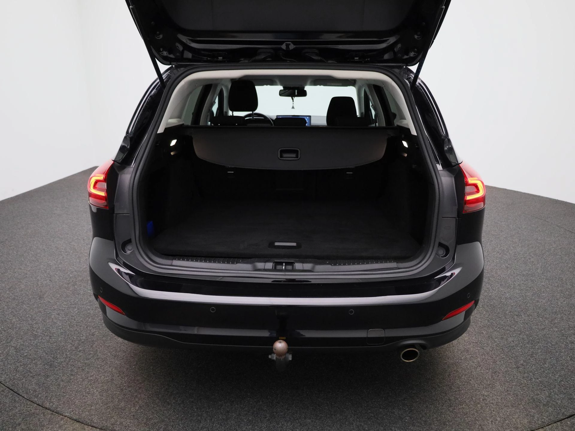 Ford Focus Wagon 1.0 EcoBoost Hybrid Titanium X