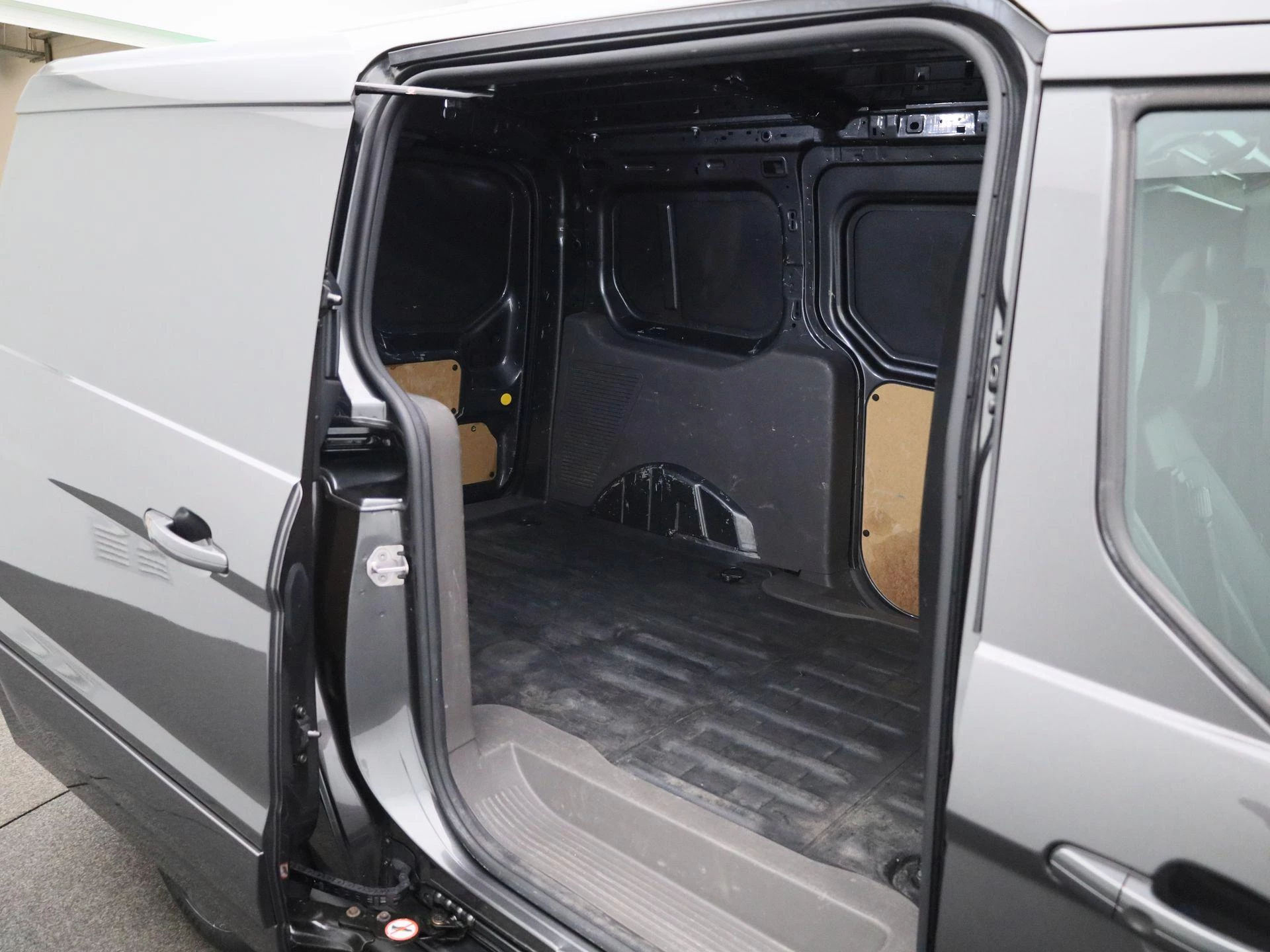 Ford Transit Connect 1.5 EcoBlue L2 Sport