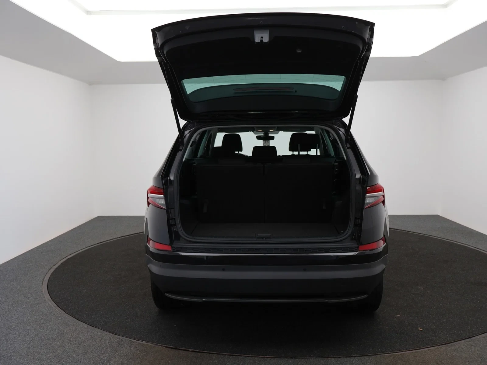 Škoda Kodiaq Kodiaq Clever 2.0TDI 150PK *AUTOMAAT*CAMERA*7 ZITPLAATSEN*KEYLESS GO*NAVI*PDC*...*