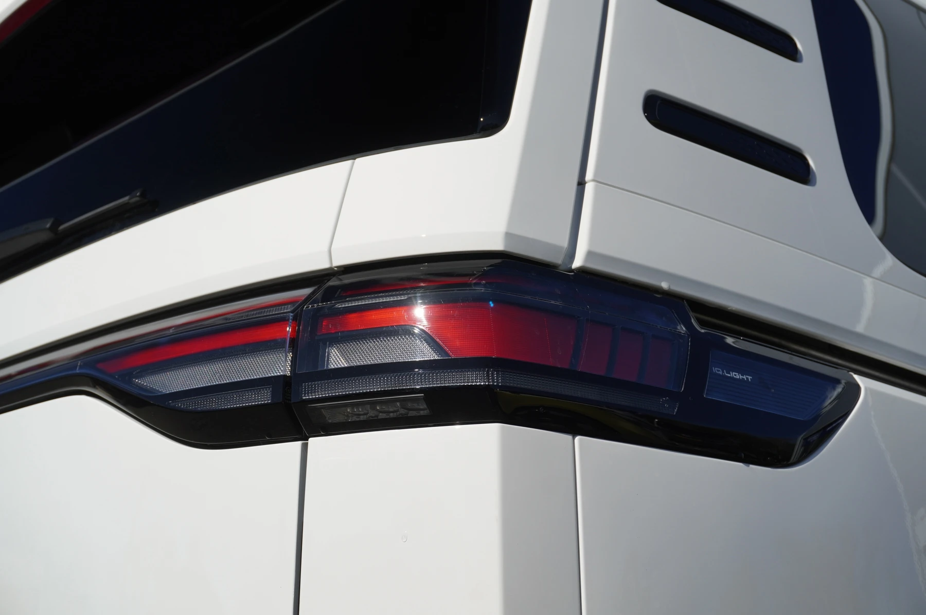 Volkswagen-ID. Buzz-image-48