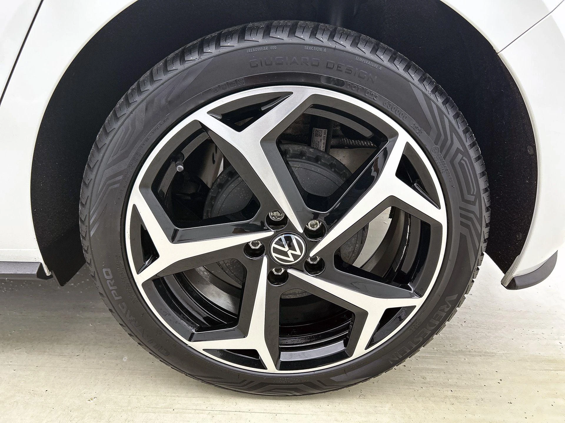 Volkswagen-Polo-image-37