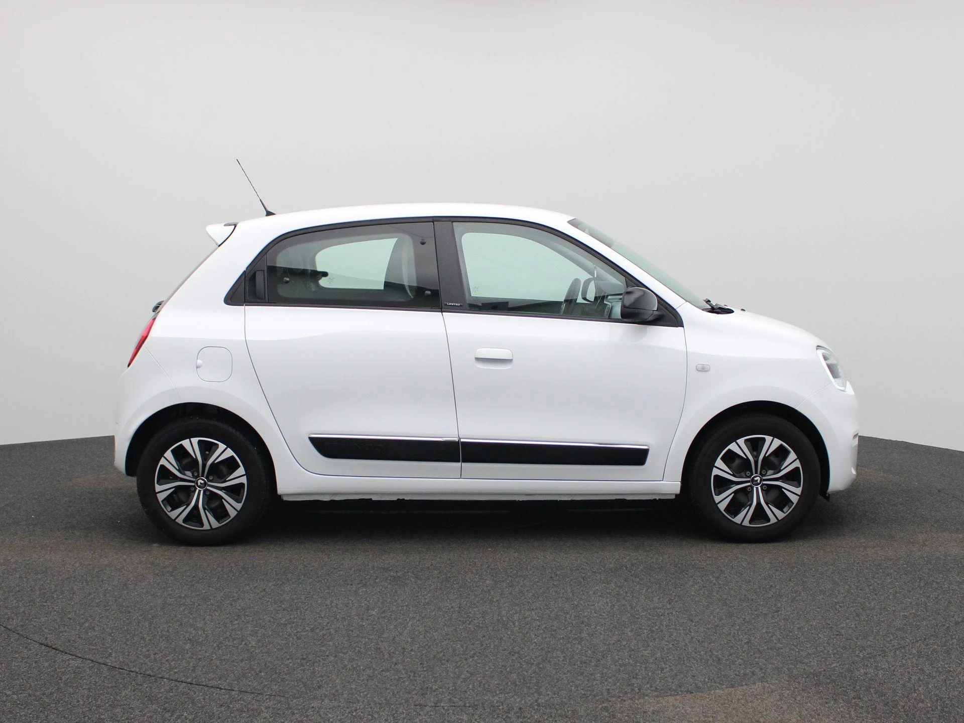 Renault-Twingo-image-5
