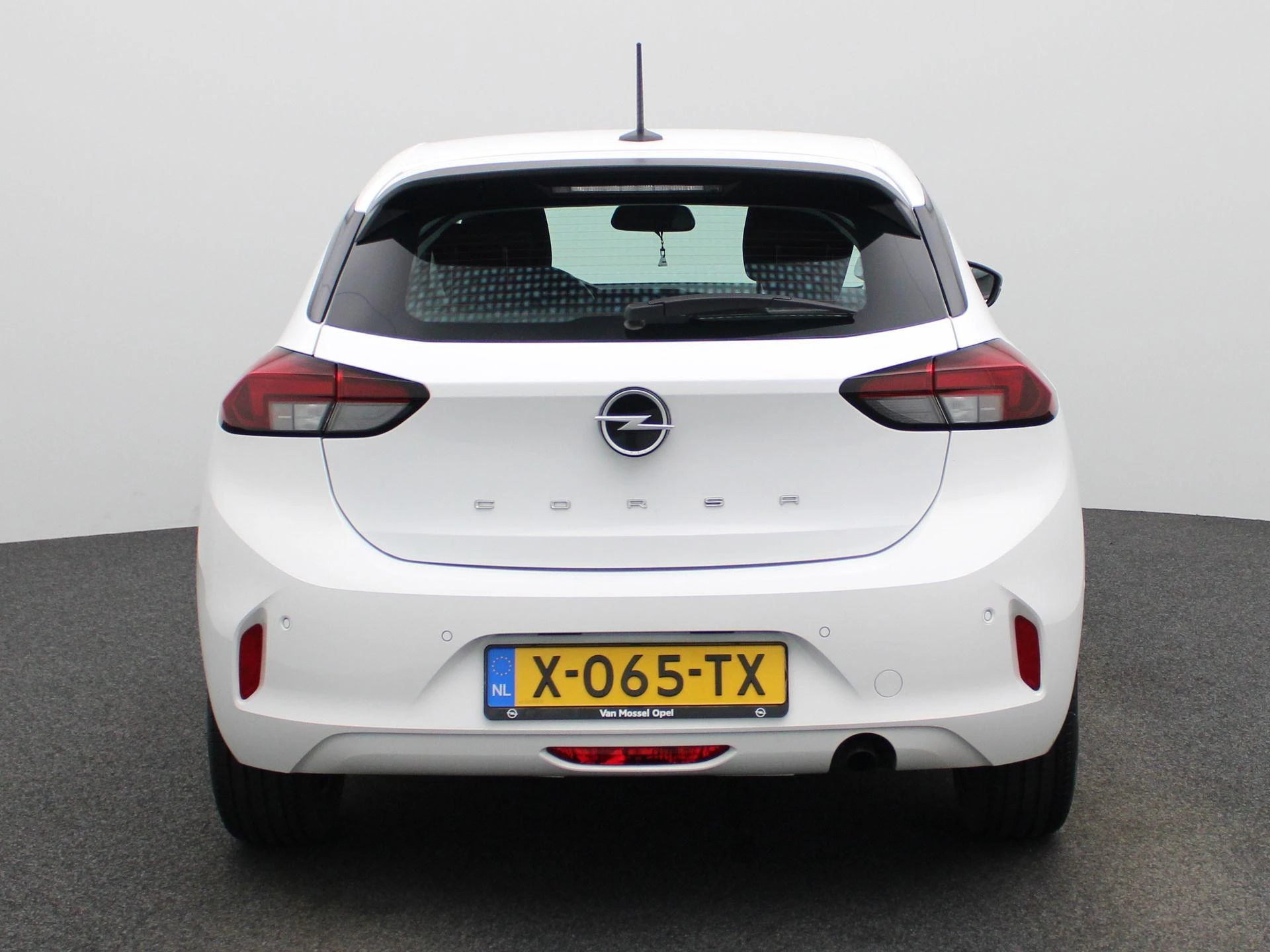 Opel-Corsa-image-4