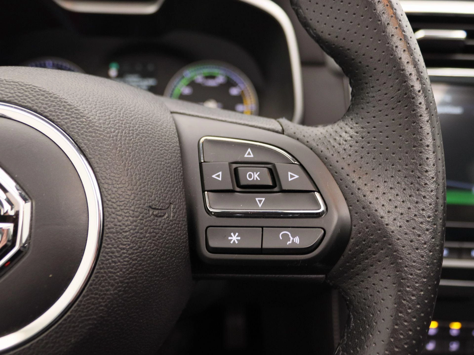 MG-ZS EV-image-18