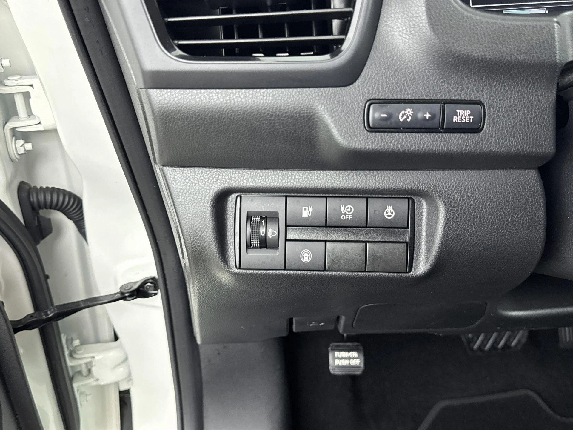 Nissan-Leaf-image-14