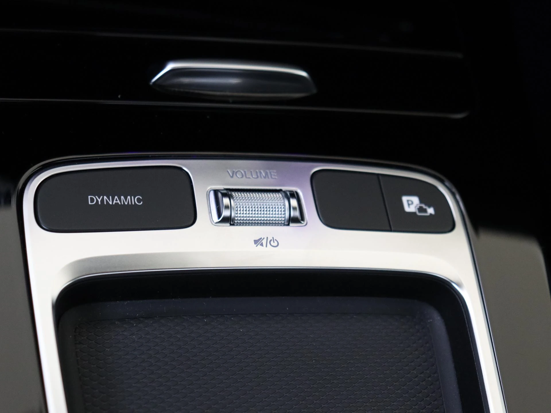 Mercedes-Benz-A-Klasse-image-20