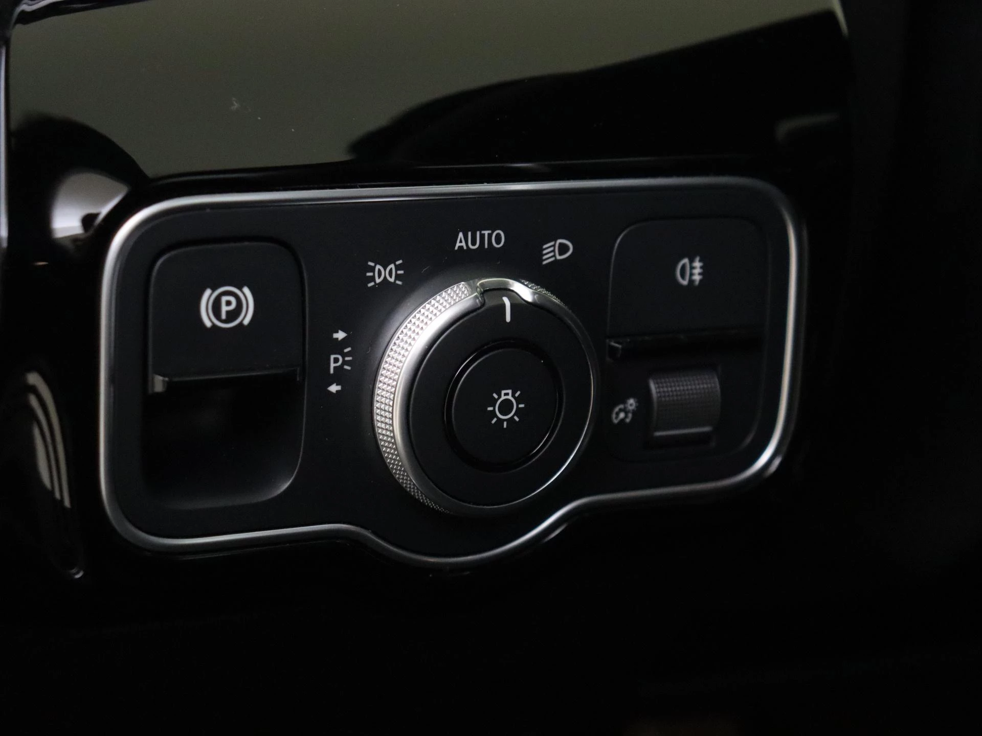 Mercedes-Benz-A-Klasse-image-28