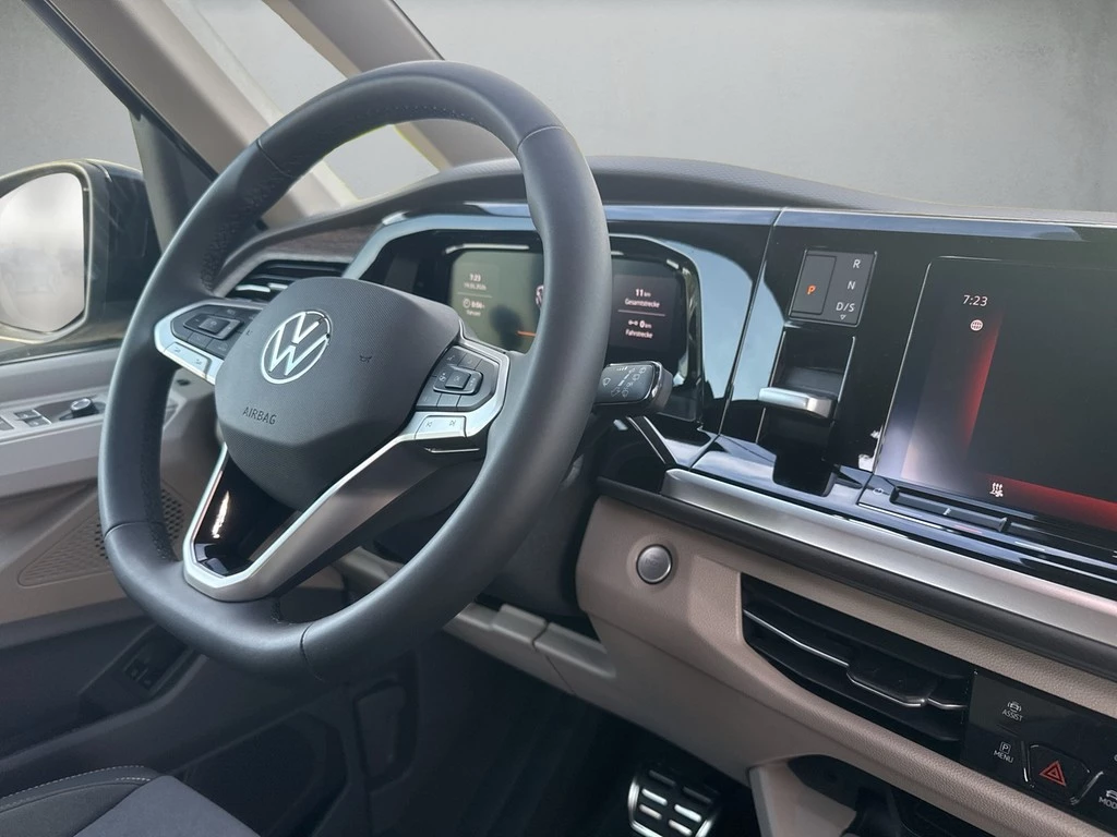 Volkswagen Multivan T7 1.5l eHybrid LR DSG 4M Style *AHK