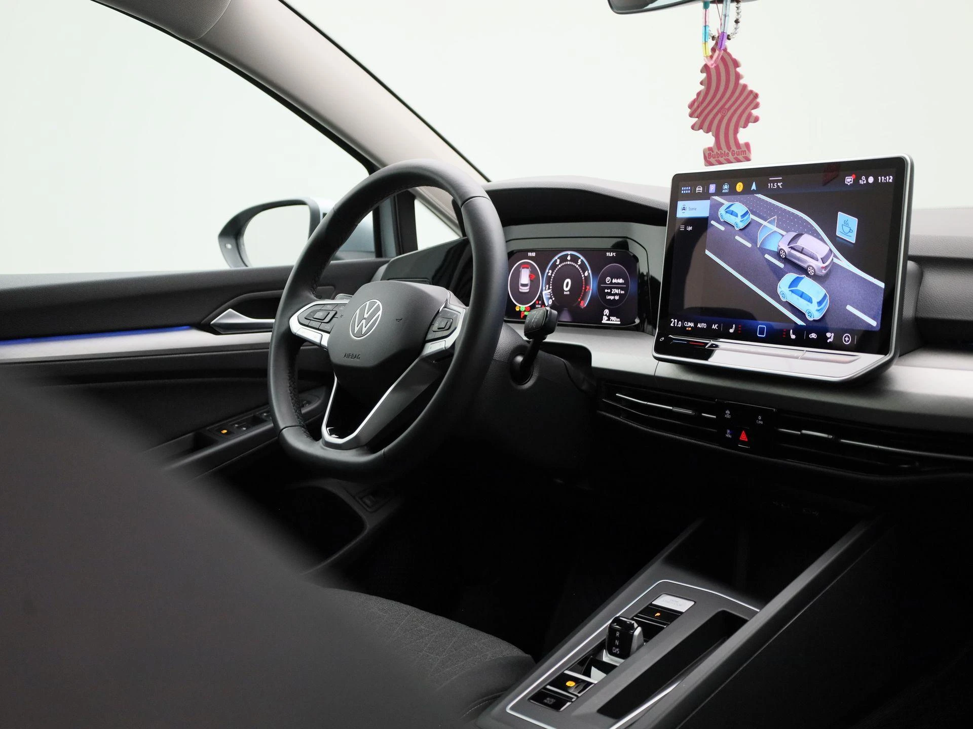 Volkswagen Golf - 38