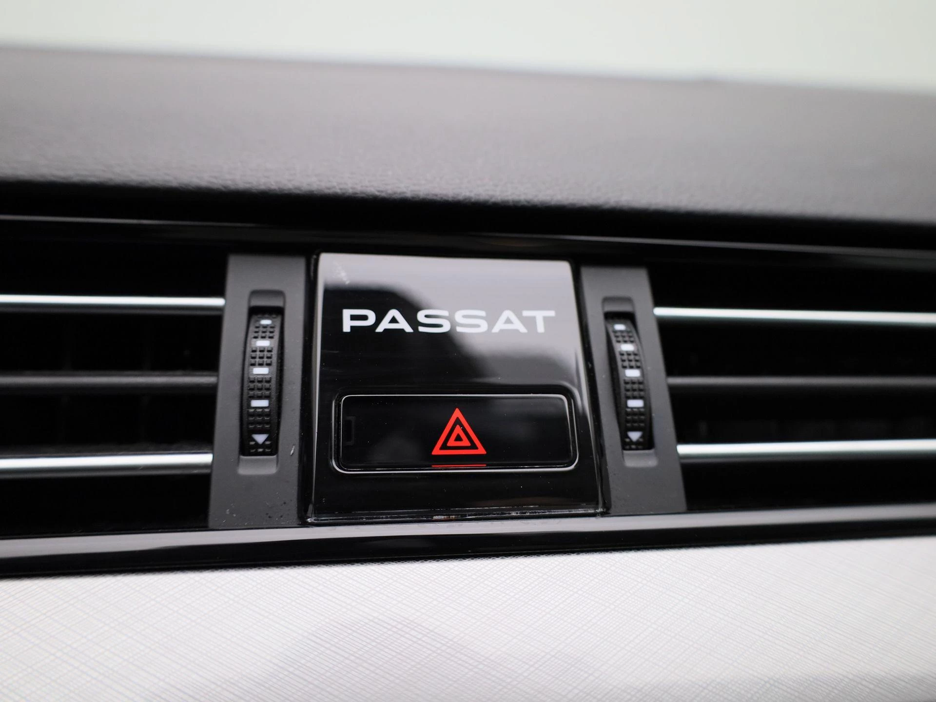 Volkswagen-Passat-image-32