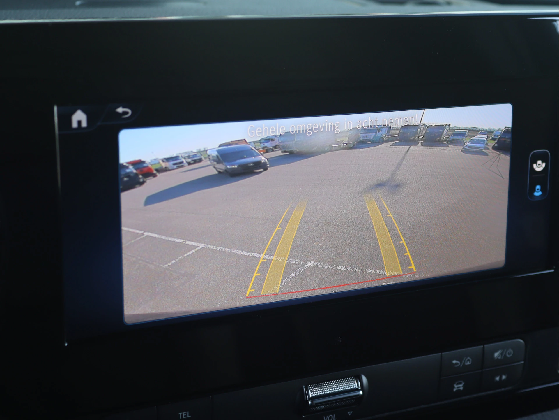 Mercedes-Benz-Sprinter-image-11