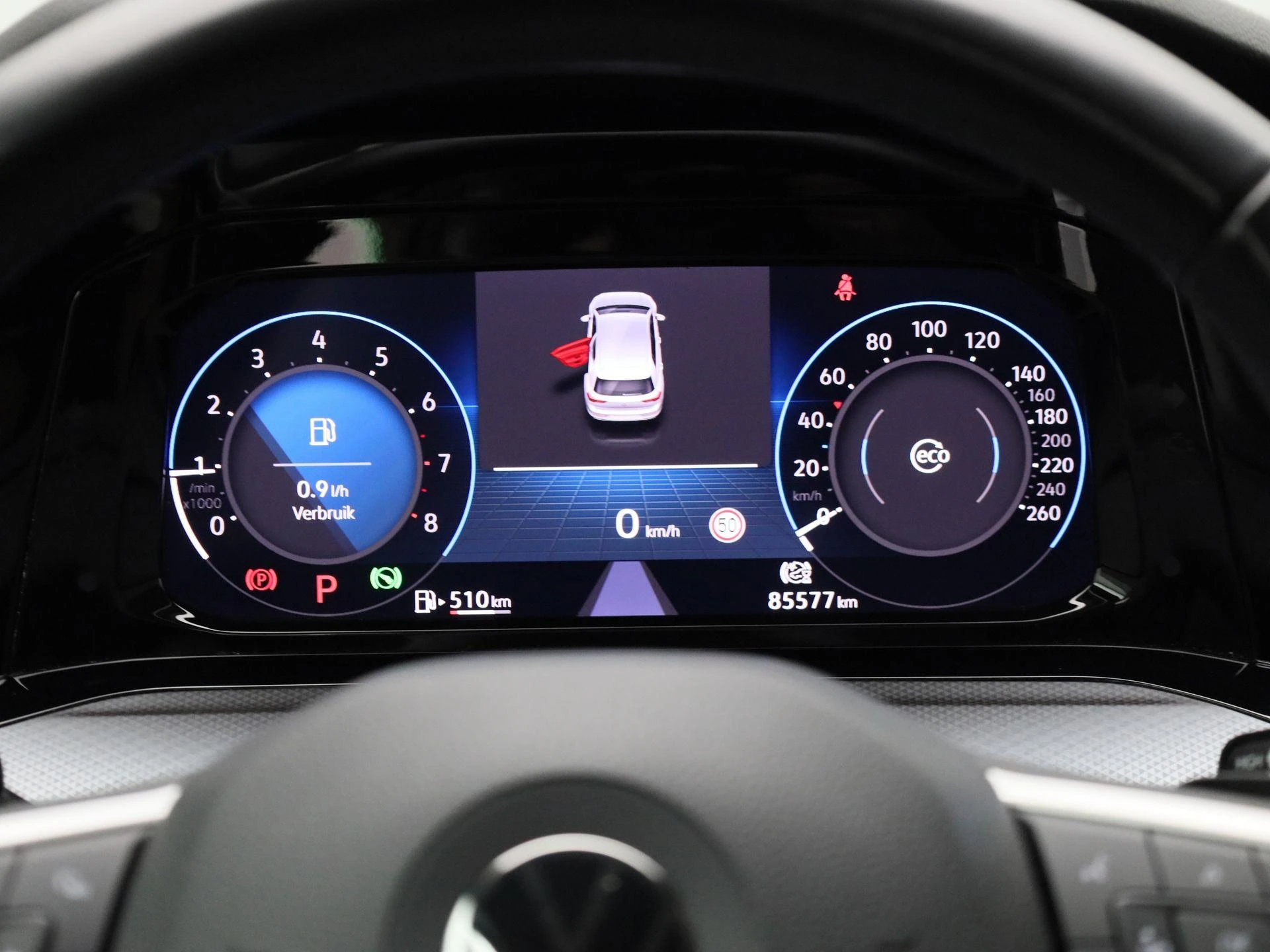 Volkswagen-Golf-image-8
