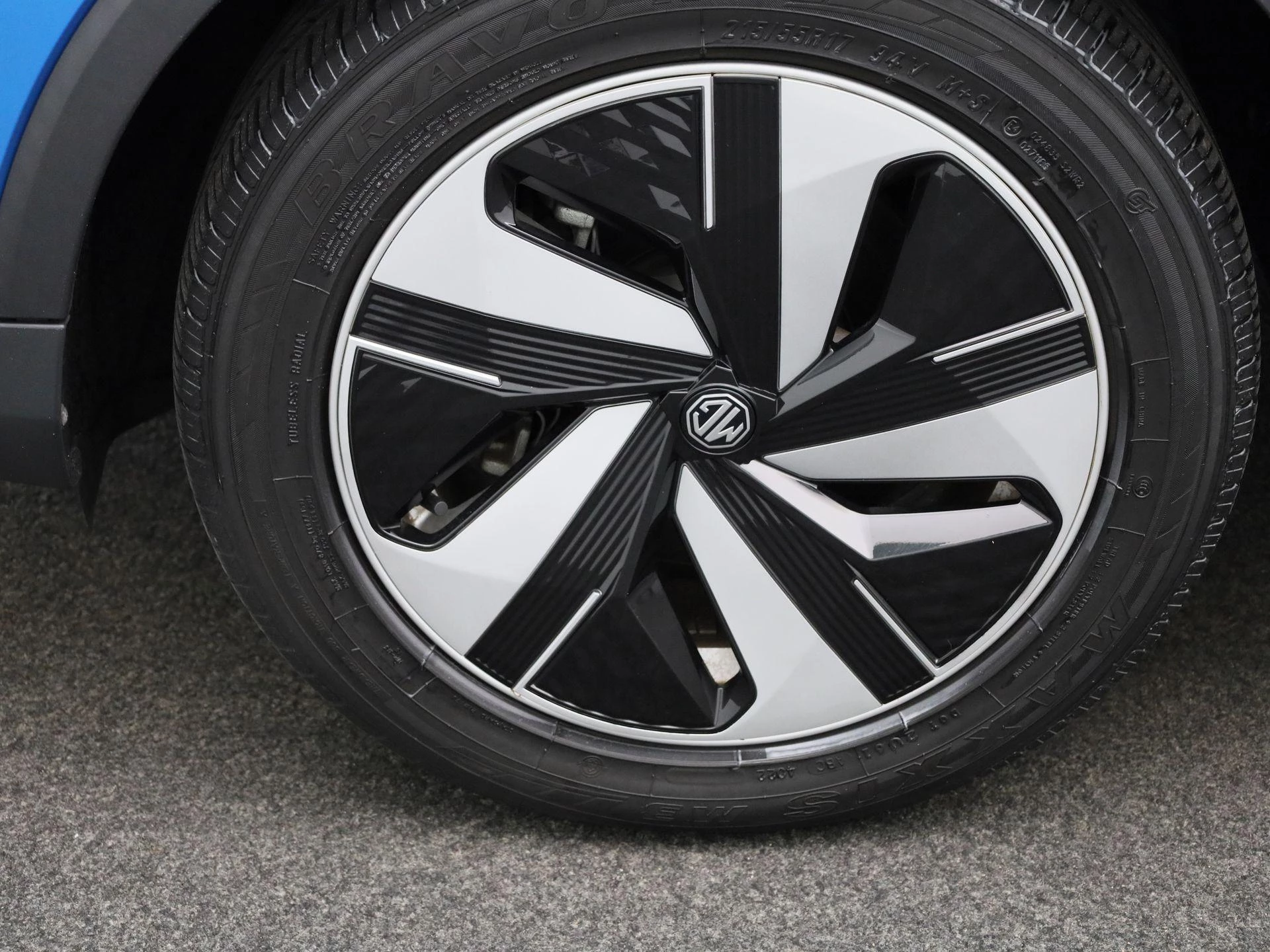 MG-ZS EV-image-11