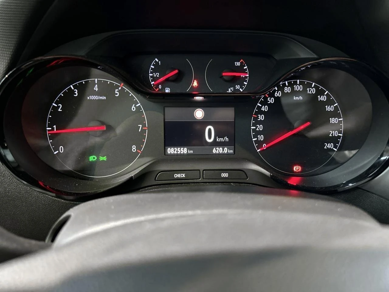 Opel-Crossland X-image-10