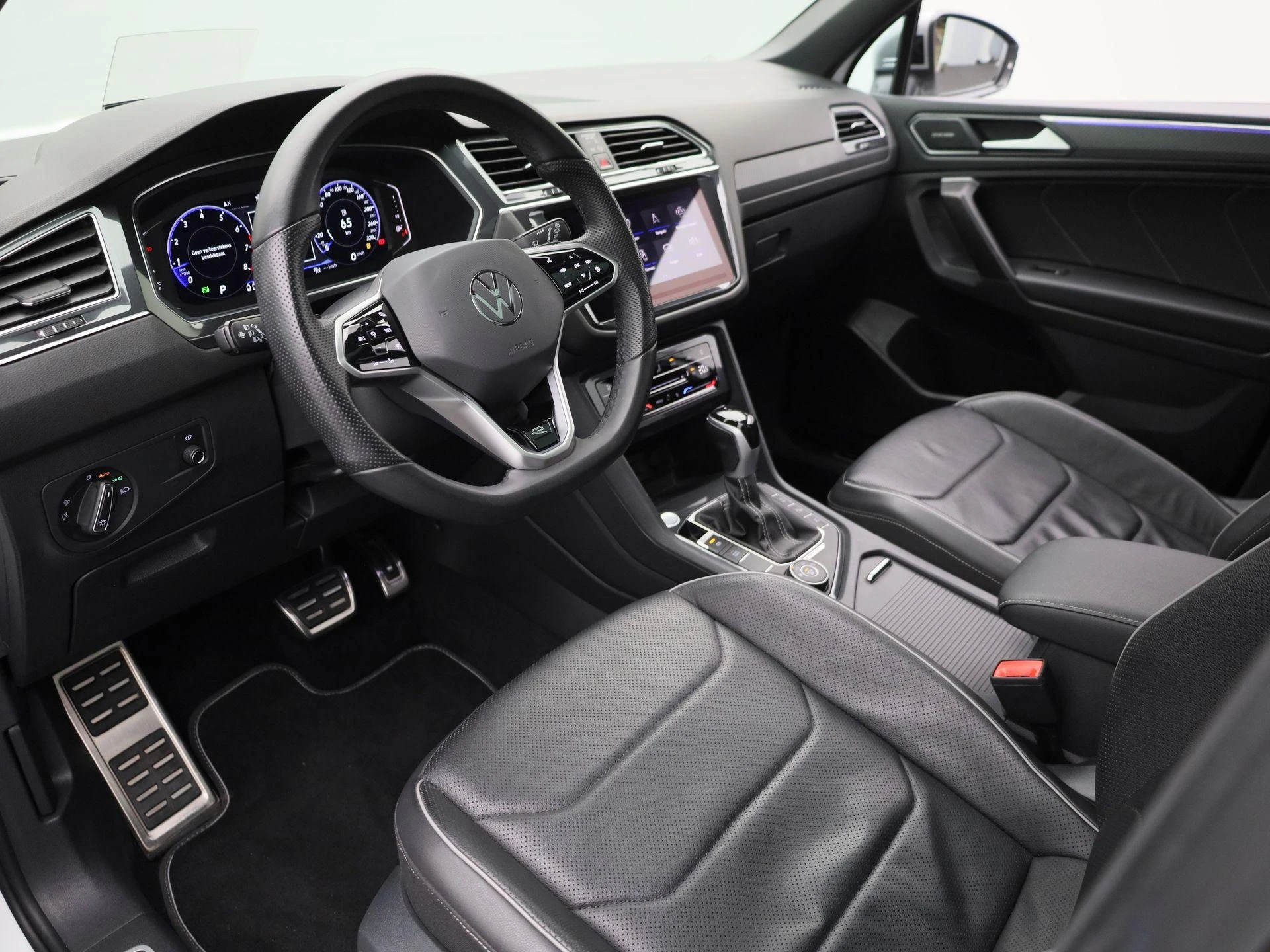 Volkswagen-Tiguan Allspace-image-19