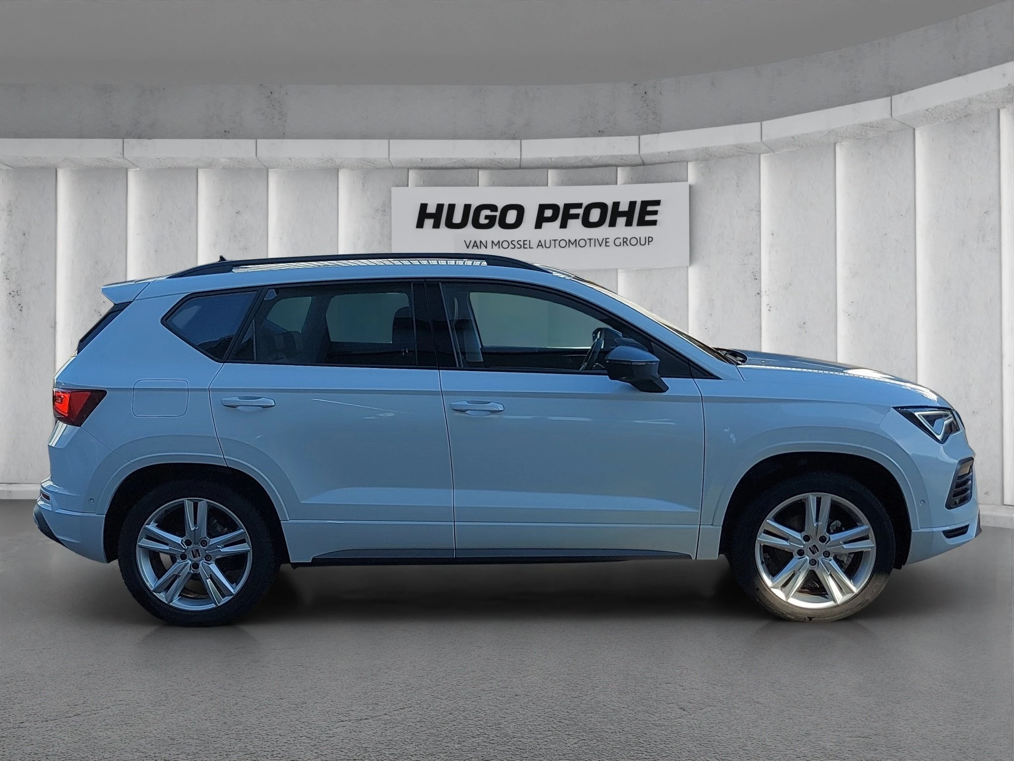 SEAT Ateca | FR | 1.5 TSI | AUTOMATIK | NAVI | ACC | SHZ | LRHZ