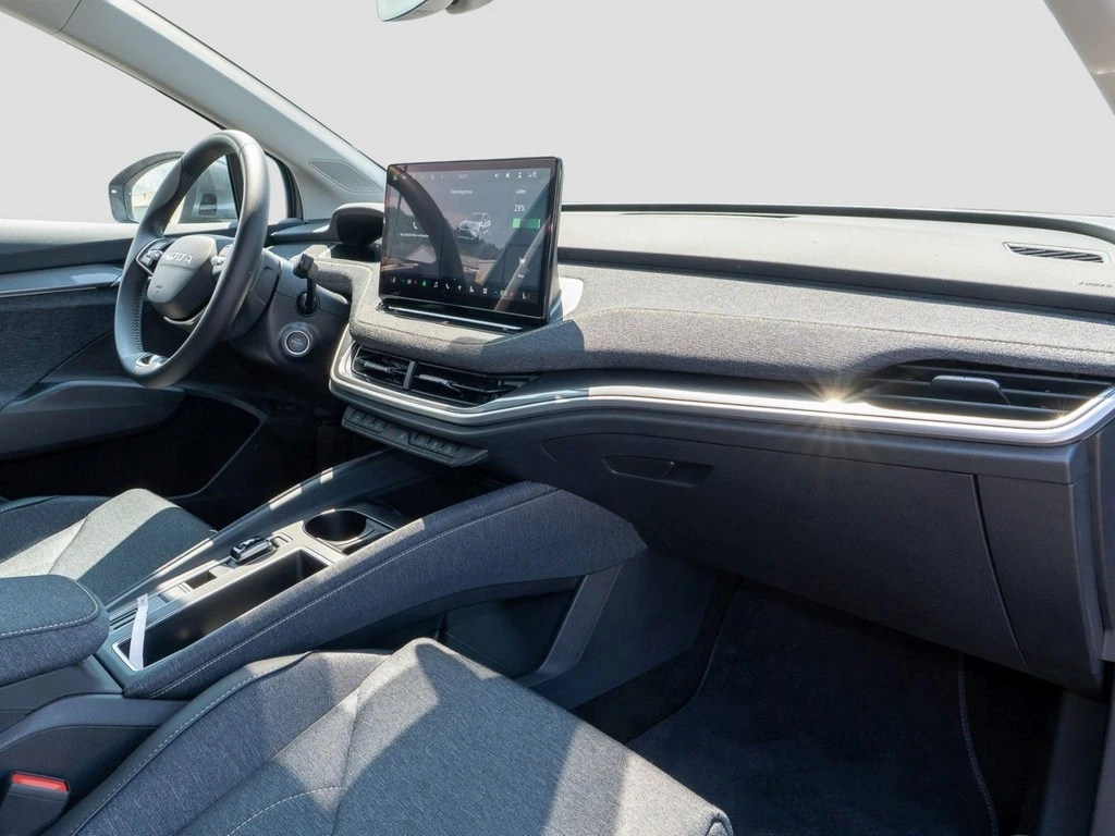 Škoda Elroq 85 Loft Wärmepumpe, AHK