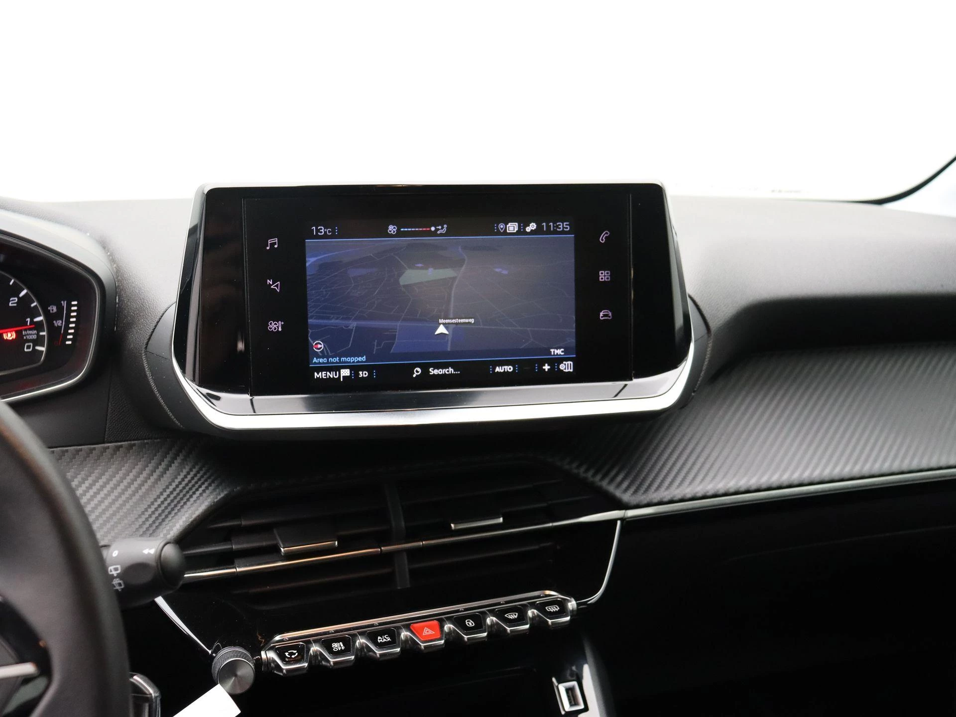 Peugeot-208-image-12