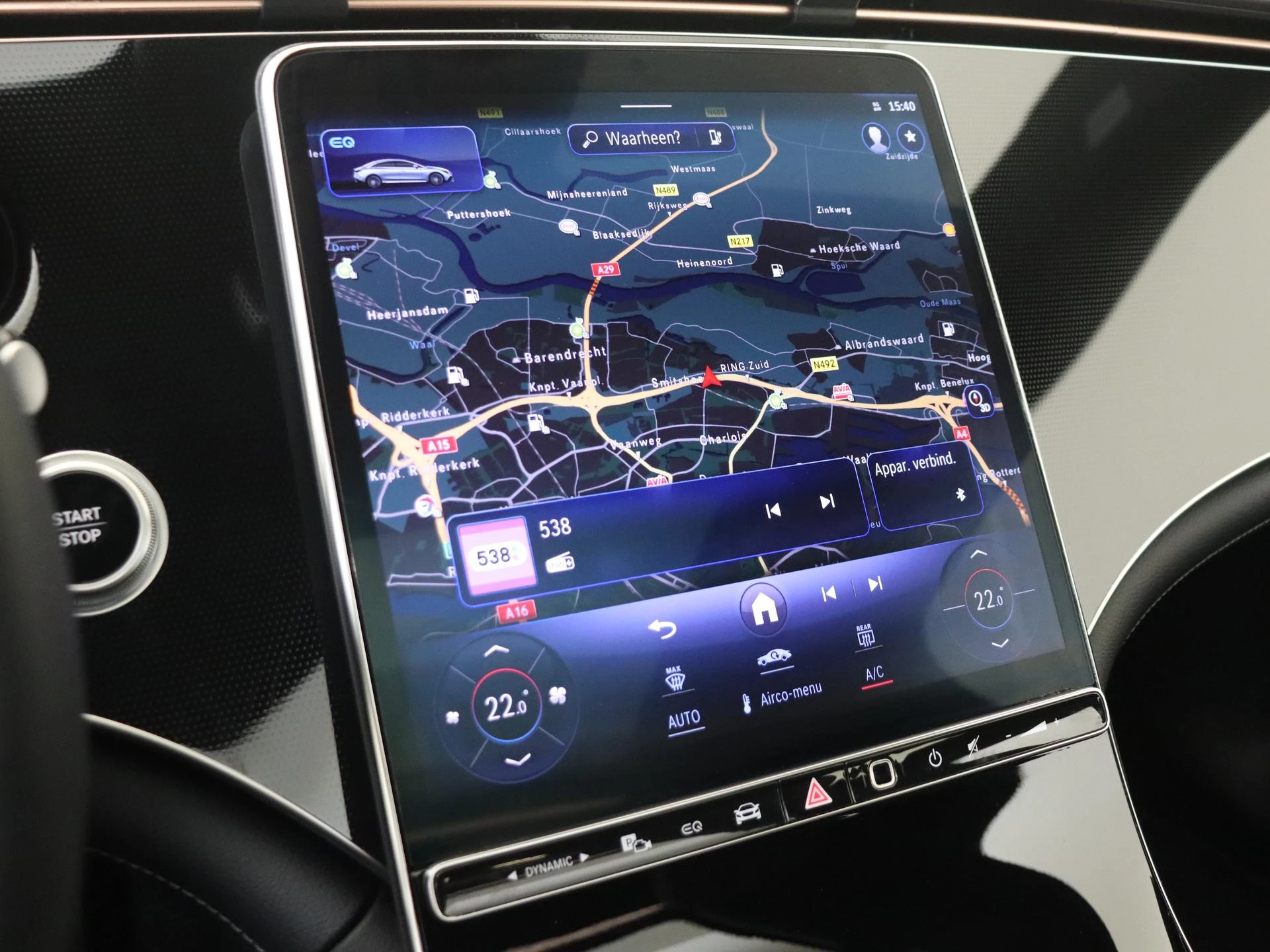 Mercedes-Benz-EQE-image-19