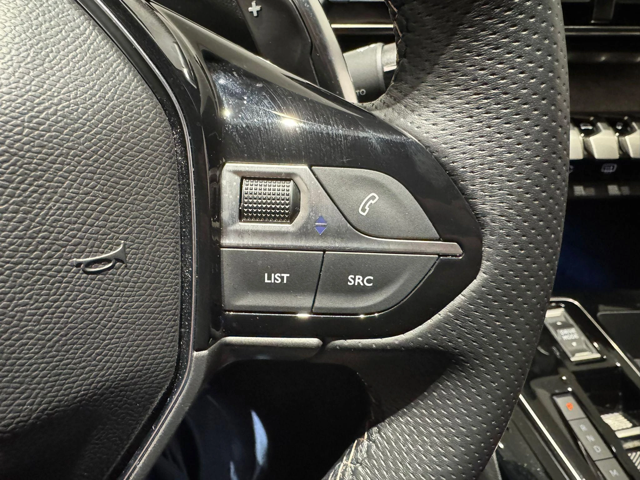 Peugeot-3008-image-13