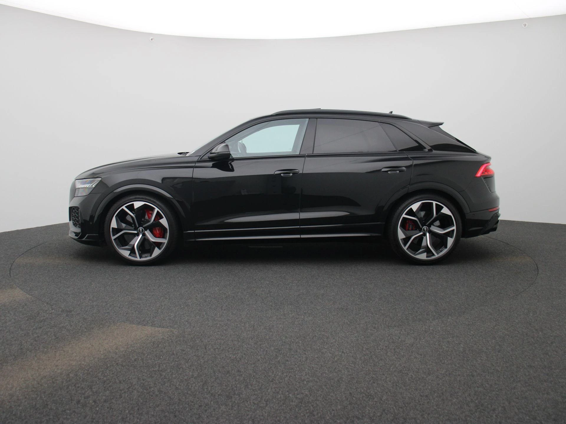Audi-Q8-image-3