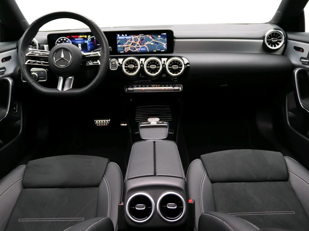Mercedes-Benz CLA 250 e Business Solution AMG