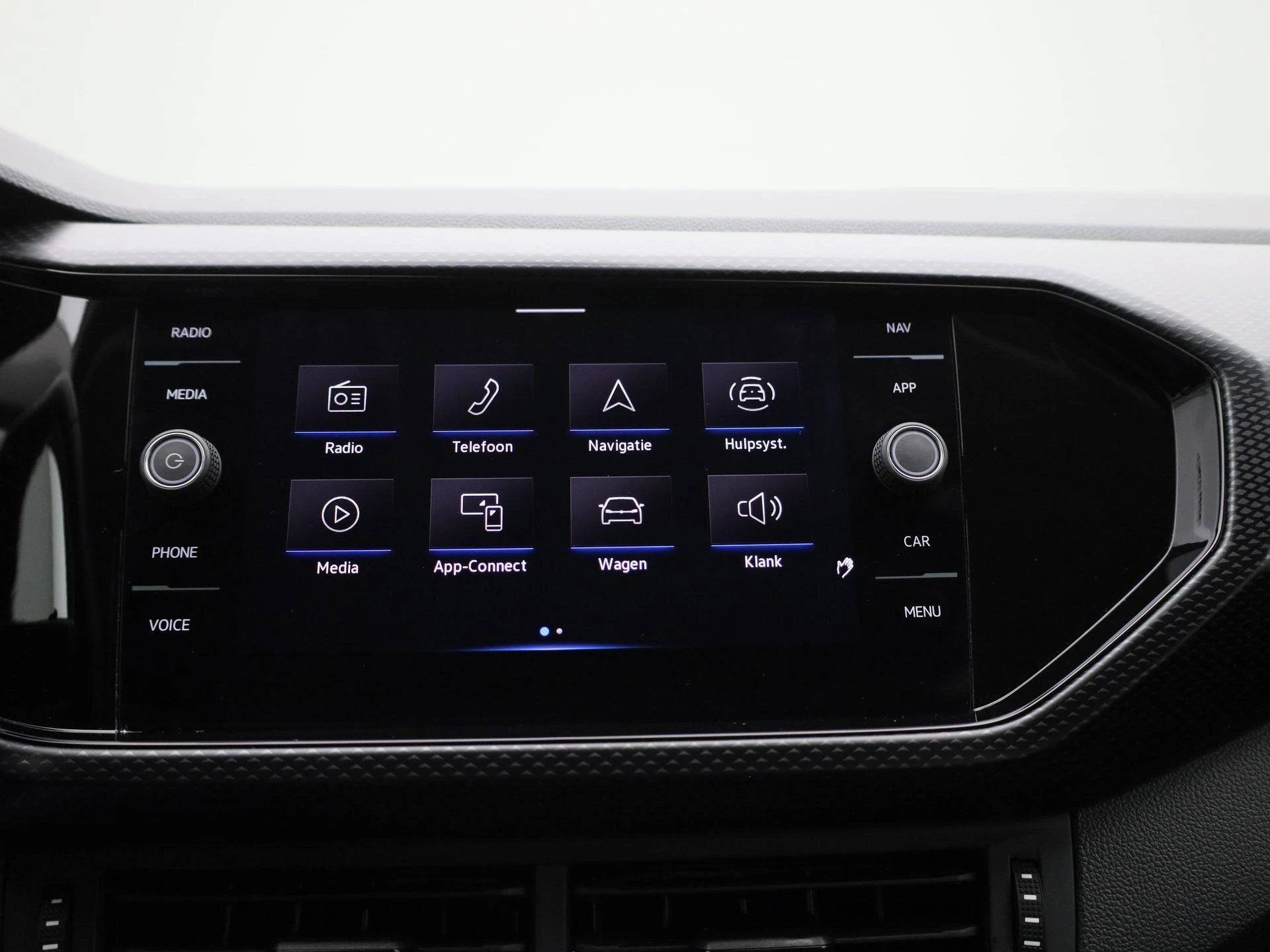 Volkswagen-T-Cross-image-23