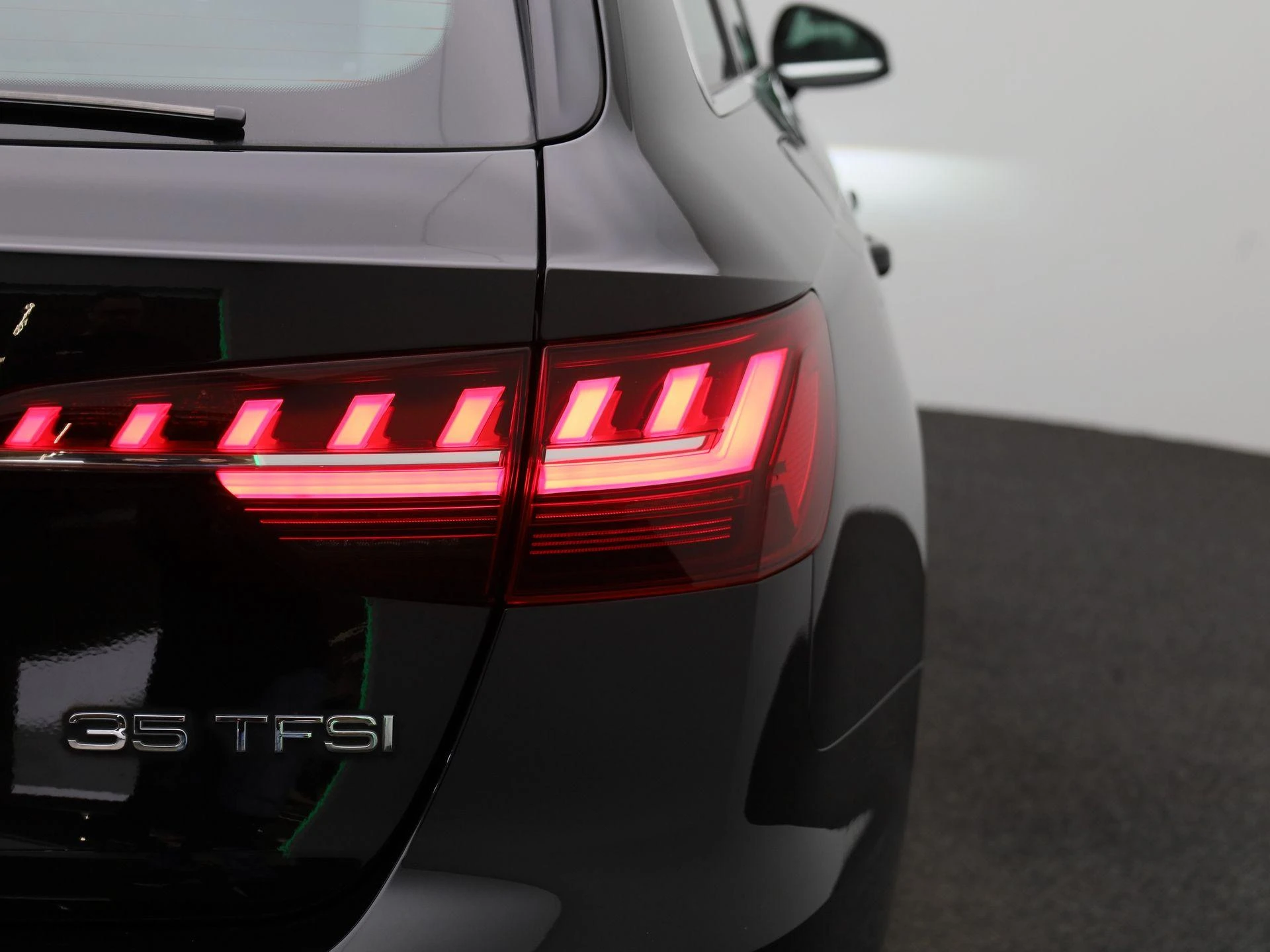 Audi-A4-image-33