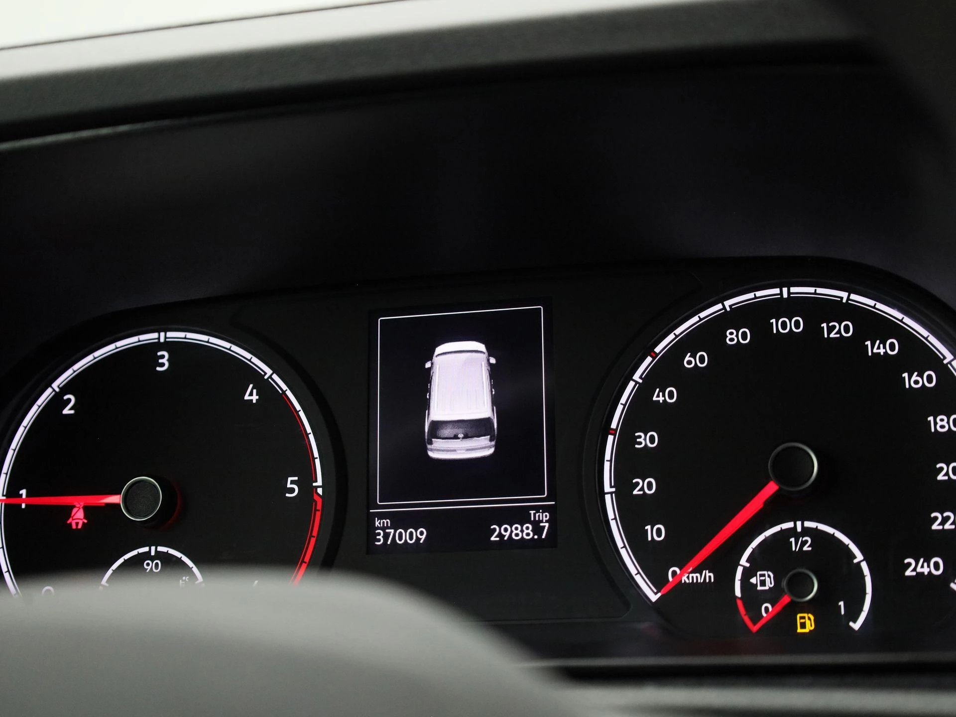 Volkswagen-Caddy-image-24