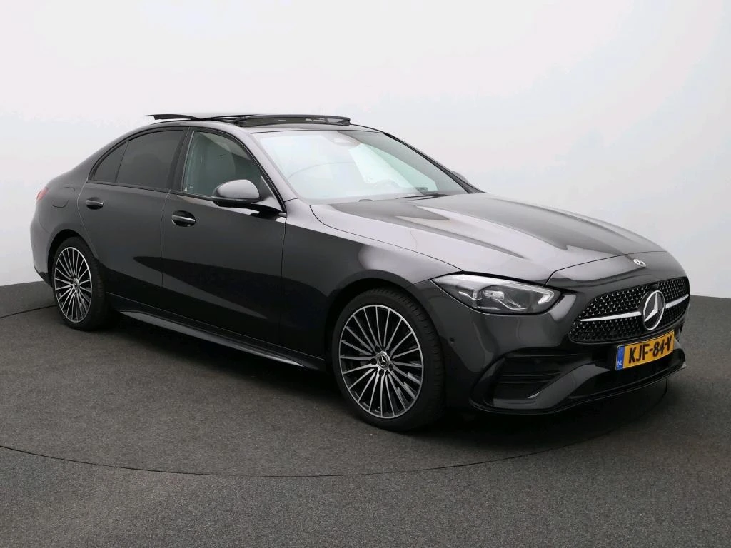 Mercedes-Benz-C-Klasse-image-2