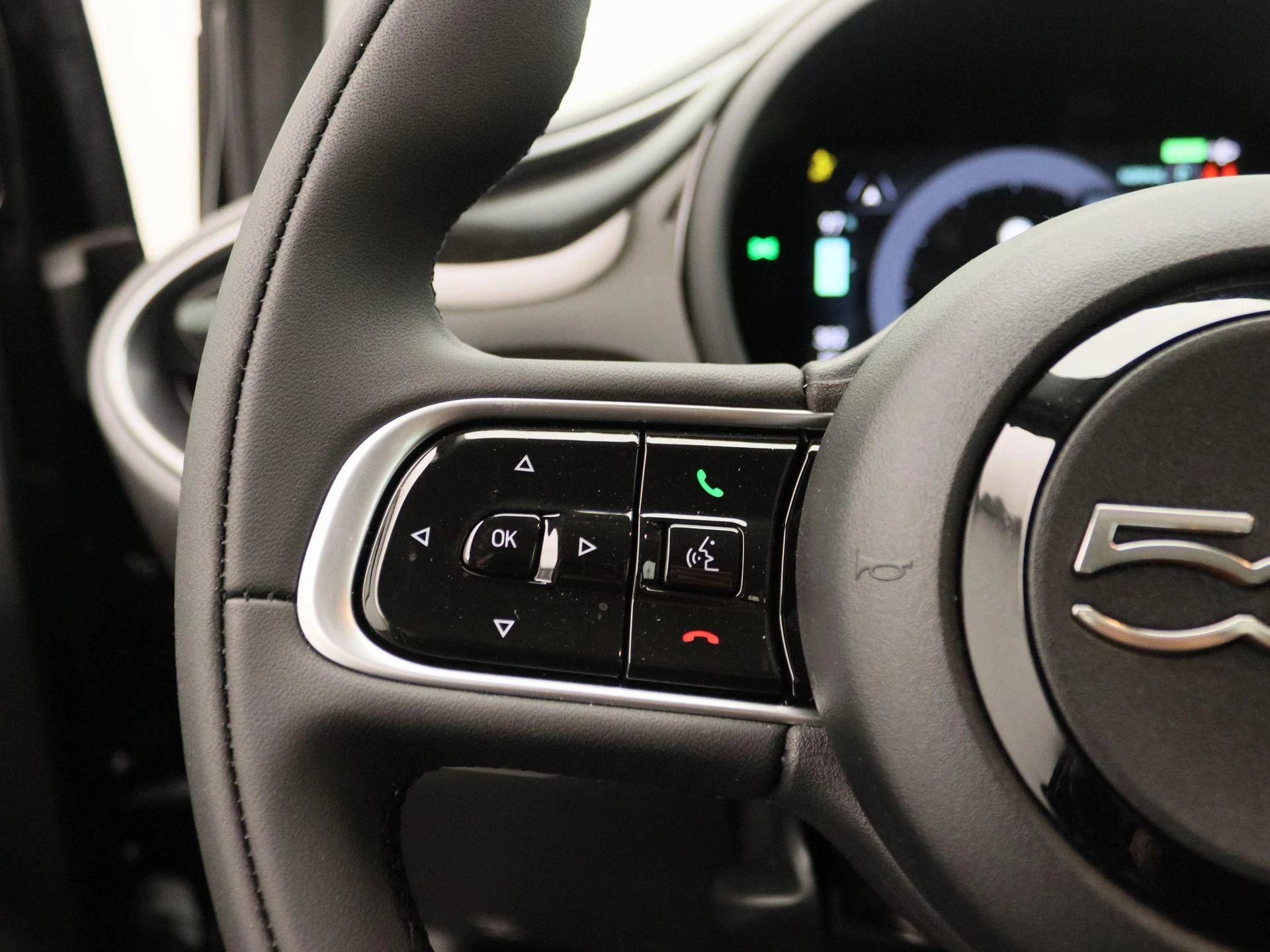 Fiat-500e-image-17