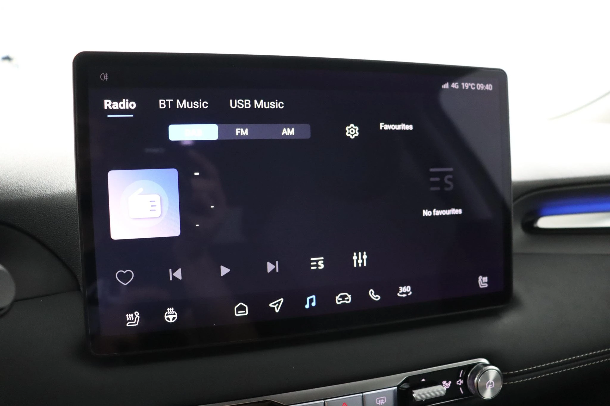 MG-MG4 EV Urban-image-6
