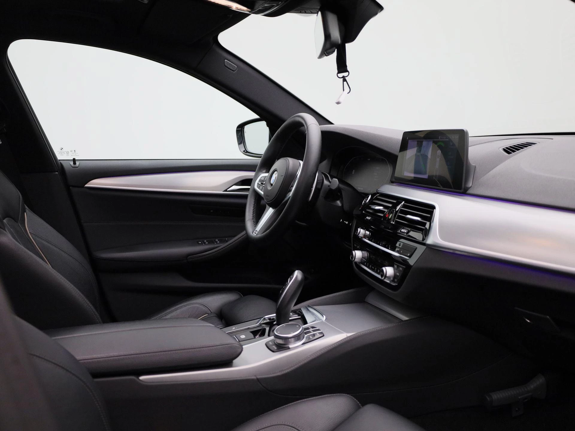 BMW-5 Serie-image-38
